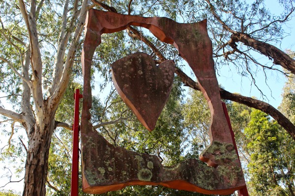 hanging heart sculpture heide museum modern art